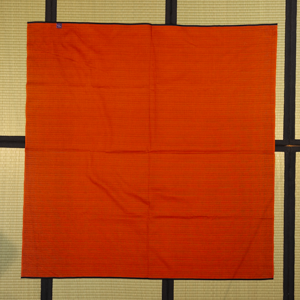 furoshiki_musubi_104_20358-301_navyblue-orange_inner