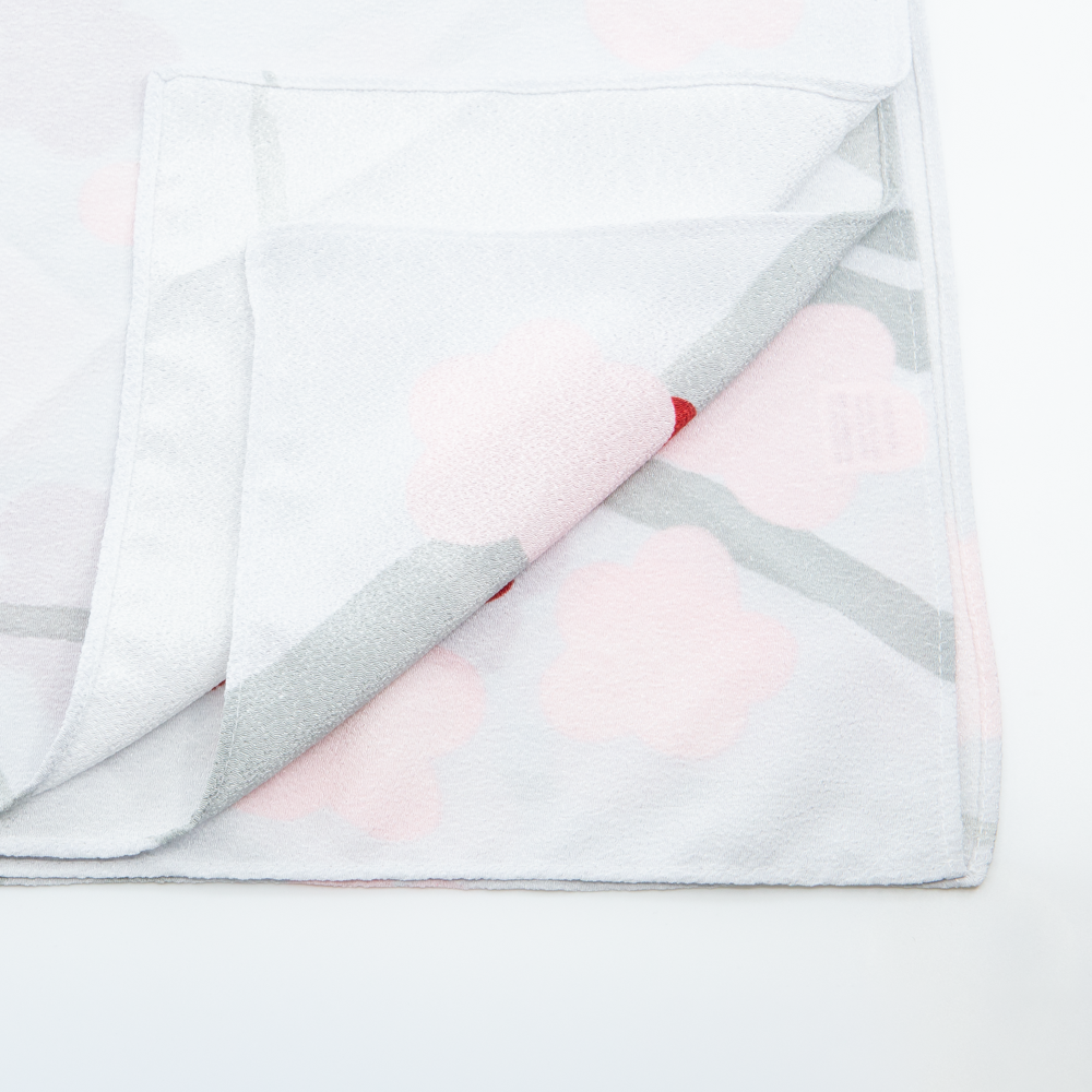 furoshiki_musubi_68_80120-205-rabbits-flowers