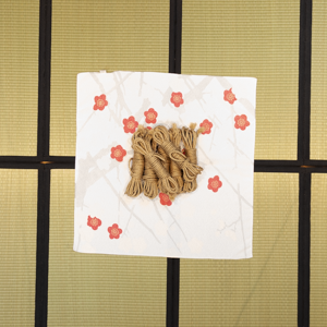 furoshiki_musubi_70_10086-207_apricoit-gray_ropes